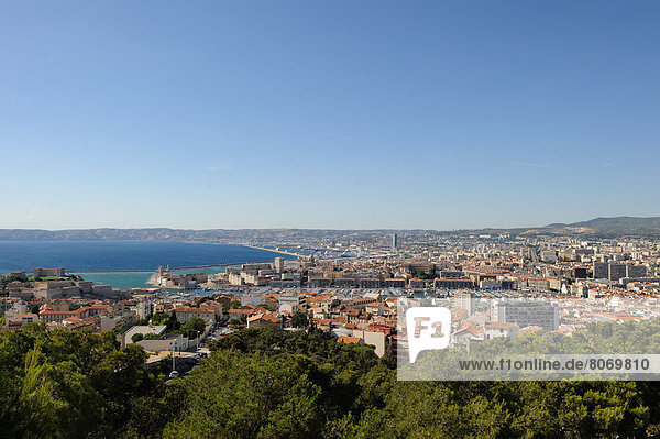 über Ansicht Basilika Marseille