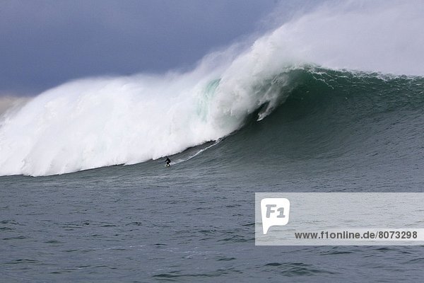 Kitesurfer Frankreich Winter nehmen Erfolg groß großes großer große großen Herausforderung Ski Fotograf Wettbewerb Fotografie Gemälde Bild Flugzeug Jahreszeit Show Brandung Wellenreiten surfen Wasserwelle Welle
