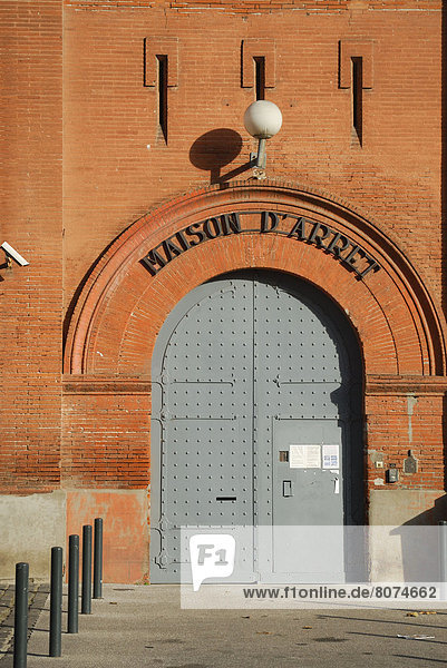 vor  gebraucht  Frau  Kunst  Bewegung  Stück  Gefängnis  Toulouse