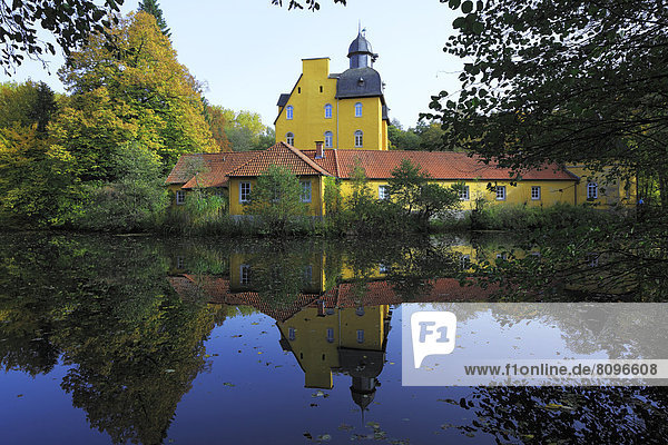Schloss Holte  Schloss Holte-Stukenbrock  Nordrhein-Westfalen  Deutschland  Europa