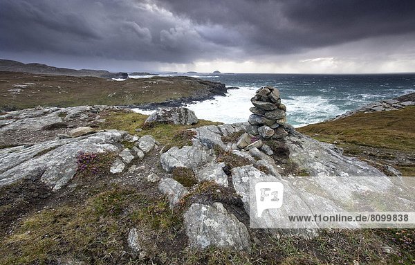 Europa  Felsen  Großbritannien  über  Küste  dramatisch  Dorf  Schottland