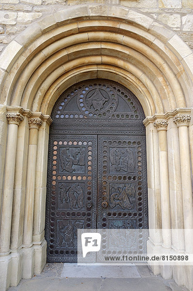 Apostelkirche  Eingangsportal
