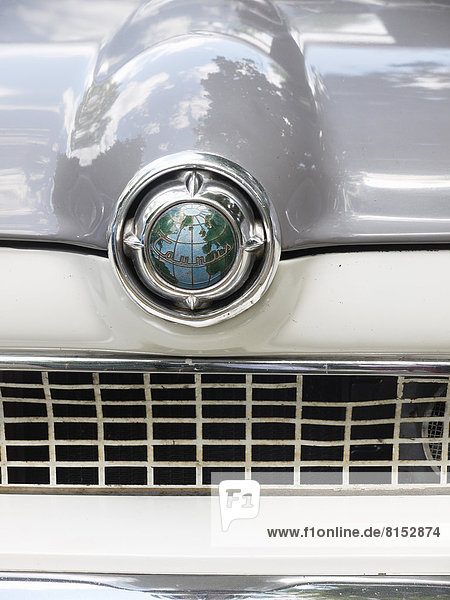 Auto  Emblem  Klassisches Konzert  Klassik  Ford  Globus