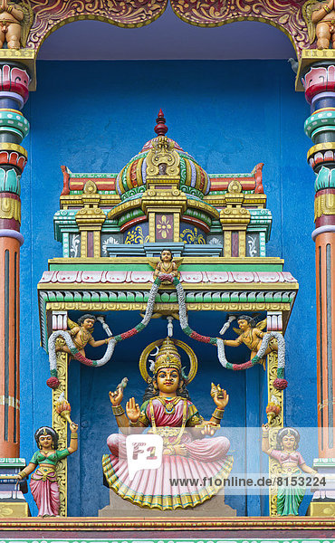 Statue einer Göttin auf der Tempelmauer  Ramanathaswami-Tempel