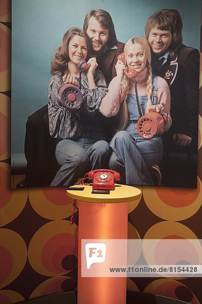 Das Rote Telefon  ABBA The Museum