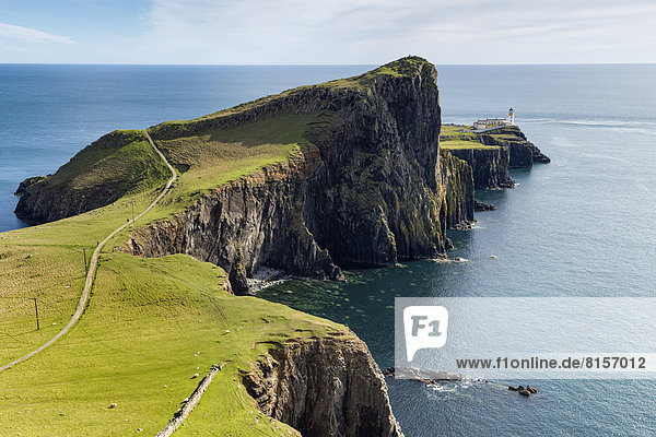 Großbritannien Schottland Blick auf Leuchtturm in Neist Point