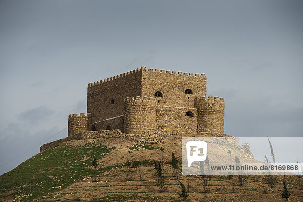 Burg Khanzad