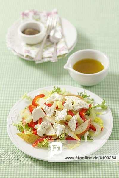 Salad with pears  celery and goat's cheese