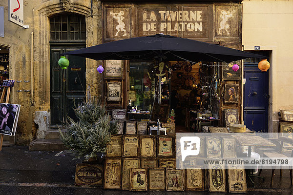 Antiquitätengeschäft La Taverne de Platon   Rue des Tanneurs  Aix-en-Provence  Provence  Frankreich  Europa
