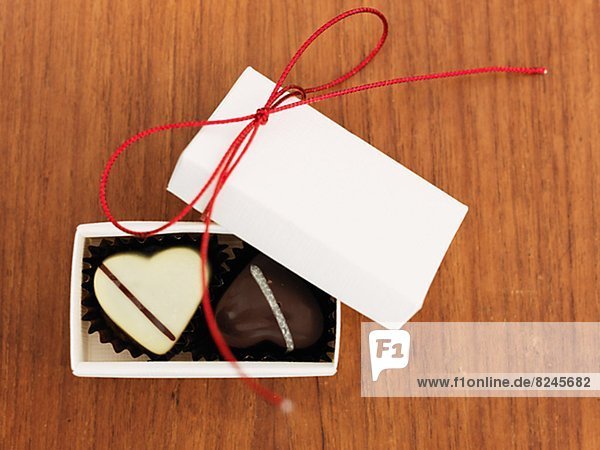 Geschenk  klein  herzförmig  Herz  Schokolade