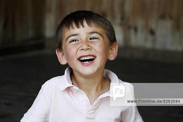 Portrait  lachen  Junge - Person