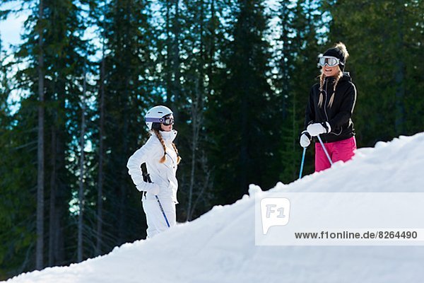 Jugendlicher  Skisport  Mädchen
