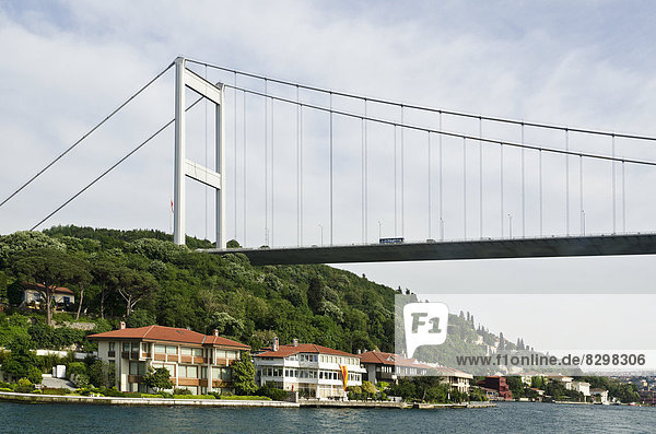 Bosporus-Brücke  Istanbul  Türkei