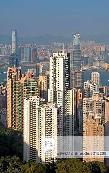 hoch oben Gebäude aufwärts Büro Nachbarschaft Mittelpunkt Ortsteil Hongkong