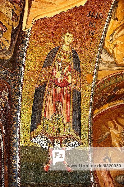 zwischen  inmitten  mitten  Stärke  Kirche  Heiligtum  Heiligkeit  Jahrhundert  Istanbul  Mosaik  römisch