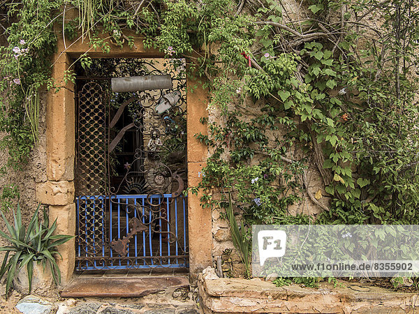 Tor aus Metall  Cala Rajada  Mallorca  Balearen  Spanien