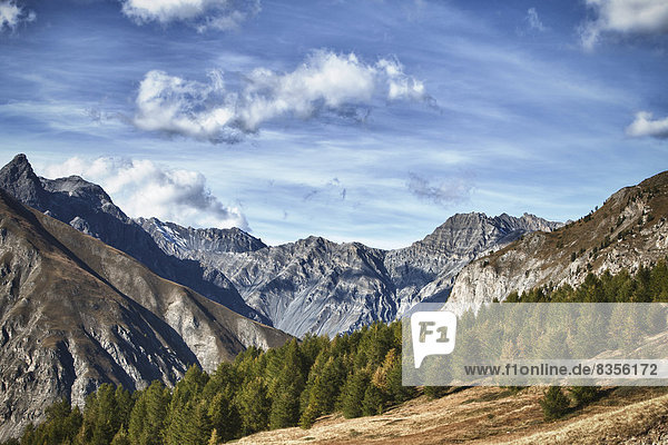 Das Tal Val Viera links der Berg Cima Cavalli bei Livigno Provinz Sondrio Lombardei Italien