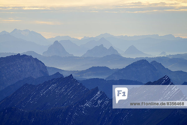 Gebirge Berg Rückansicht Alpen Ansicht Mittelpunkt Schweiz