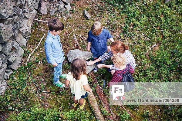 Familienforschung im Wald