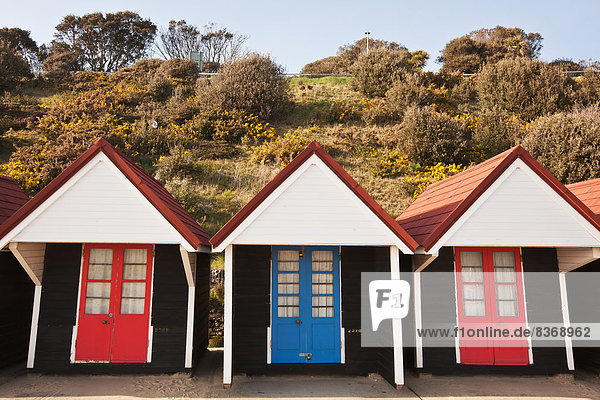 Farbaufnahme  Farbe  Hütte  Strand  Großbritannien  Bournemouth  Dorset  England