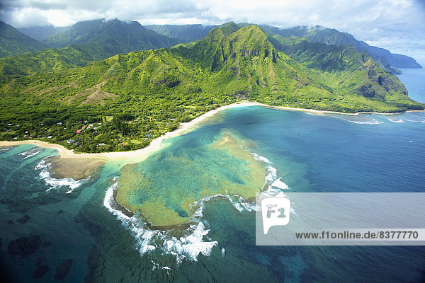 Vereinigte Staaten von Amerika  USA  Küste  Insel  Ansicht  Luftbild  Fernsehantenne  Hawaii  hawaiianisch