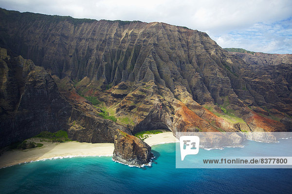 Vereinigte Staaten von Amerika  USA  Felsen  Strand  Küste  Insel  Ansicht  vorwärts  Hawaii  hawaiianisch