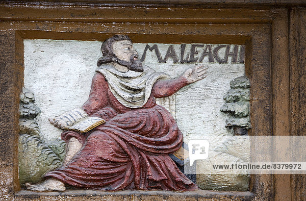 Maleachi  jüdischer Prophet  Holzschnitzerei an der Fassade der Alten Lateinschule Alfeld  Alfeld  Niedersachsen  Deutschland