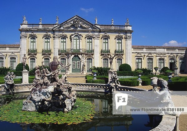 Queluz Palast  Sintra  Portugal