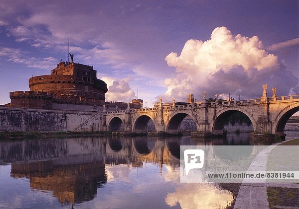 Brücke von Engeln und Castello San Angelo  Rom  Italien
