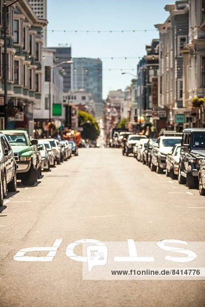 STOP auf der Straße in der San Francisco Street