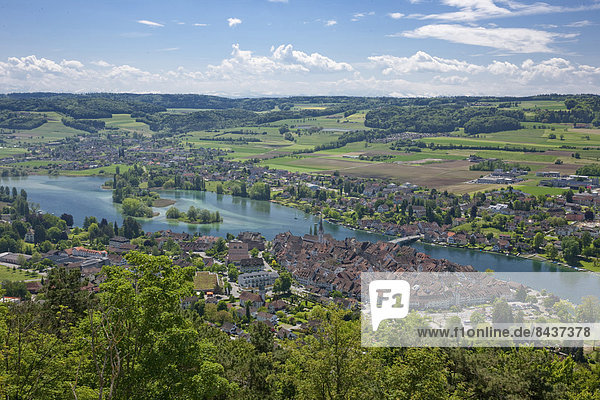 Europa Stadt Großstadt fließen Fluss Altstadt Draufsicht Schaffhausen Stein am Rhein Schweiz