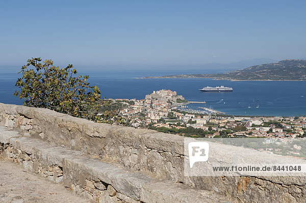 Landschaftlich schön  landschaftlich reizvoll  Frankreich  Europa  Wand  Meer  Ansicht  Bucht  Calvi  Korsika