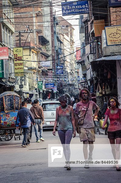 Kathmandu  Hauptstadt  Farbaufnahme  Farbe  bedecken  Fest  festlich  Gesichtspuder  Festival  Asien  Nepal