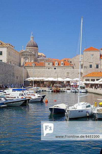 Harbour. Old Town  UNESCO World Heritage Site  Dubrovnik  Dalmatia  Croatia  Europe