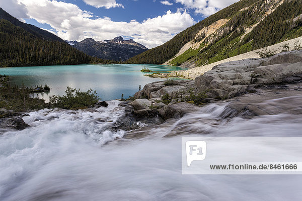Wasserfall  Upper Joffre Lake  Joffre Lakes Provincial Park  Kanada