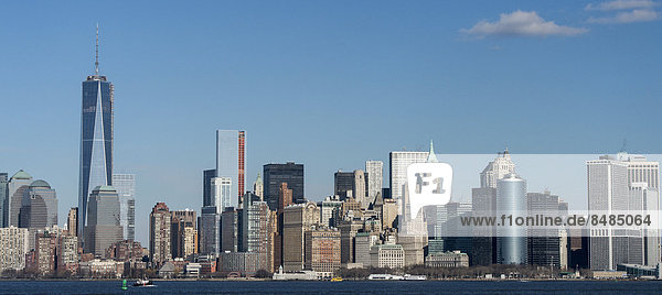 Skyline an der S¸dspitze von Manhattan  New York City  New York  USA