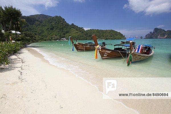 Strand  Boot  lang  langes  langer  lange  Südostasien  Krabi  Asien  Bucht  Thailand
