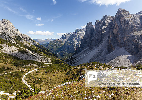 Hochtal in den Sextener Dolomiten  Südtirol  Italien