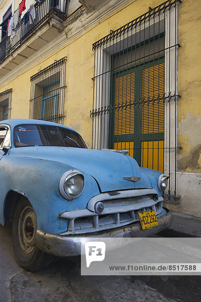Havanna Hauptstadt Auto Straße parken Klassisches Konzert Klassik Kuba