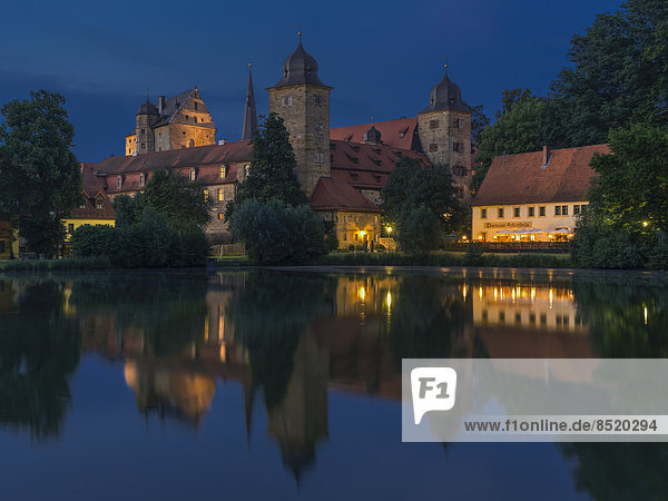Germany Baßaria Upper Franconia ßiew of Thurnau Castle by night