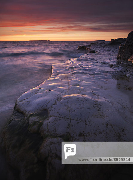 Sonnenuntergang über der Georgian Bay, Bruce-Peninsula-Nationalpark, Ontario, Kanada