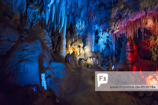 Tropfsteinhöhle  Grotta di Borgio Verezzi  Borgio Verezzi  Provinz Savona  Ligurien  Italien