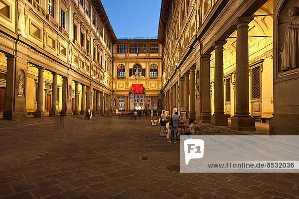 Galleria degli Uffizi illuminated at night  Florence  Tuscany  Italy