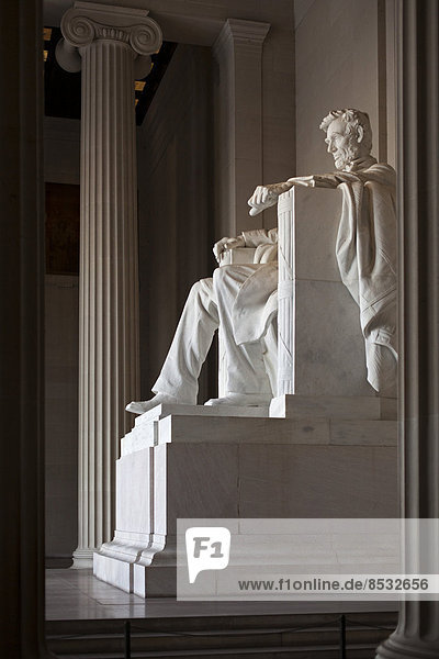 The Lincoln Memorial  Washington  District of Columbia  United States