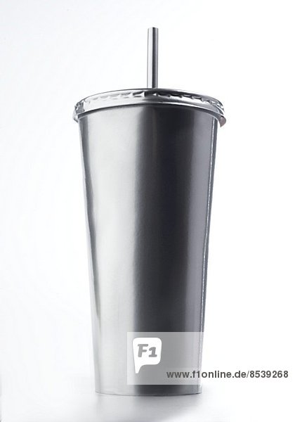 Silberbecher für Milchshakes