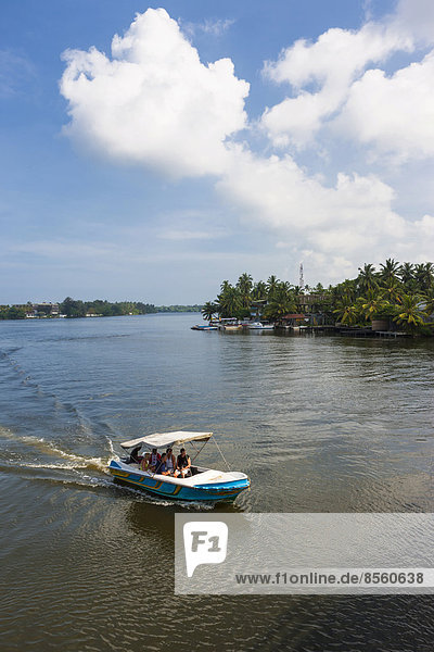 Das Küstenstädtchen Bentota  Region Paharumulla  Südprovinz  Sri Lanka