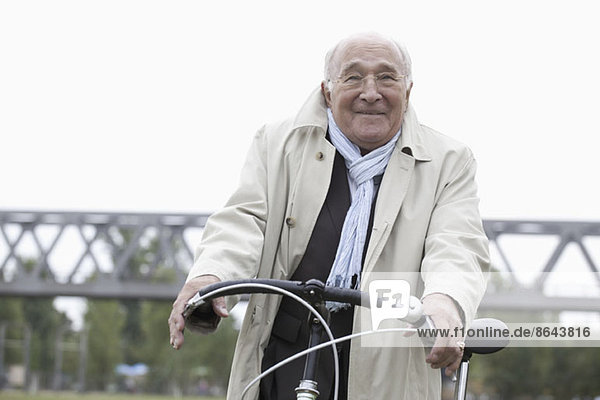 Senioren-Fahrradfahrer