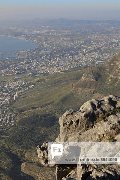 Blick auf Kapstadt vom Tafelberg  Südafrika
