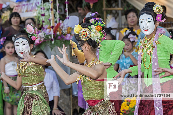 Classical dance performance by young girls during the Flower Festival  Chiang Mai  Chiang Mai Province  Thailand