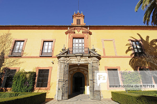 Palast Schloß Schlösser Alcazar von Sevilla Andalusien Sevilla Spanien